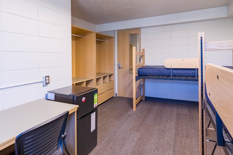 Sellery 2-window double room photo