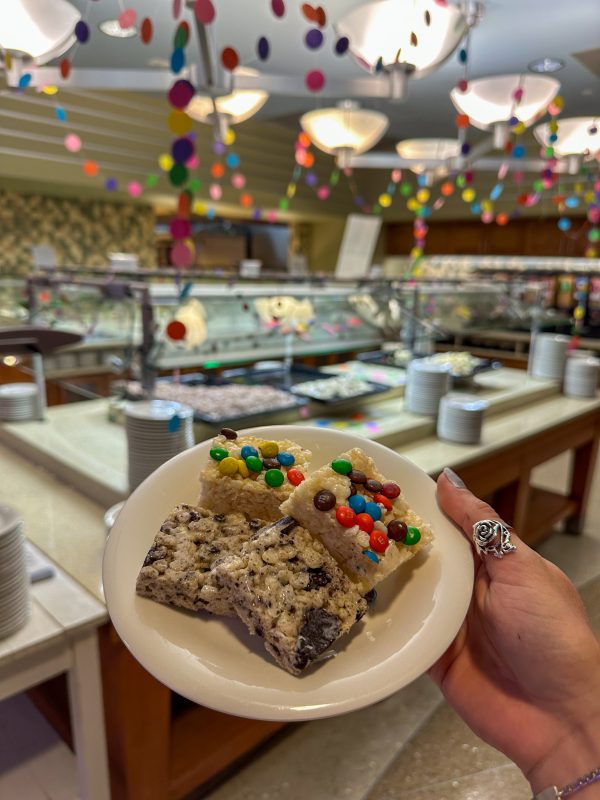Rice Krispie Treats on a plate with Four Lakes Buckingham Bakery decorated for event