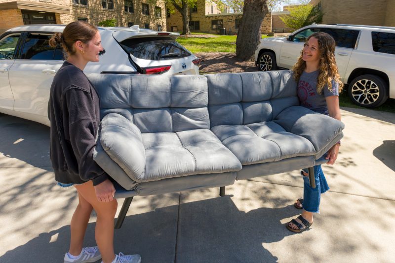 Resident and family move out futon