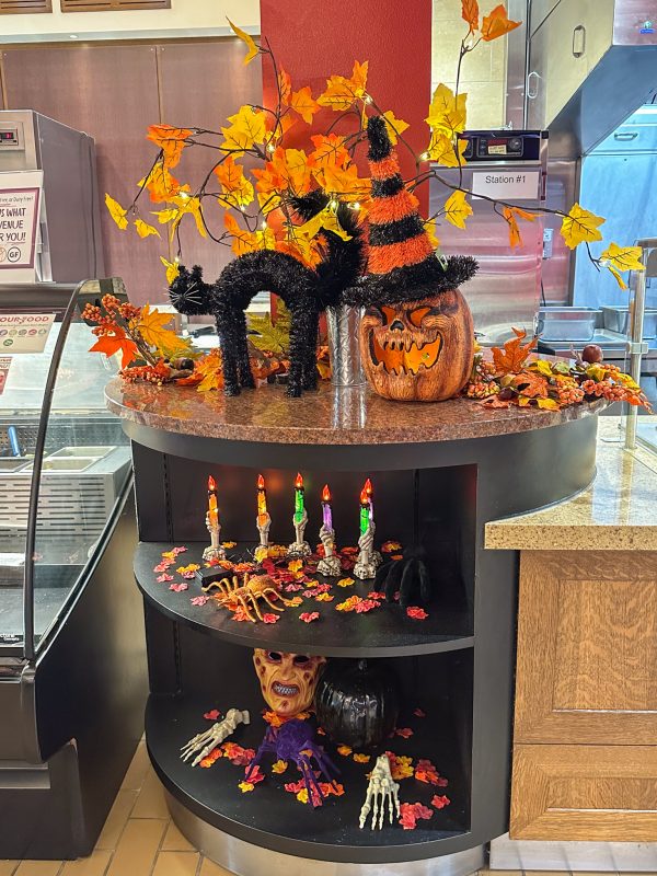 Carson's Halloween Party Decor