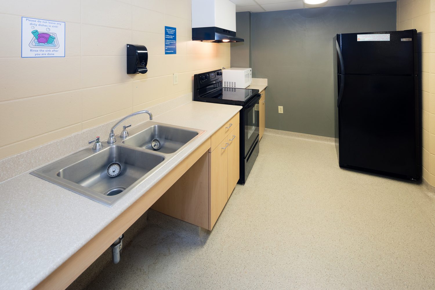 kitchenette in Chadbourne Hall