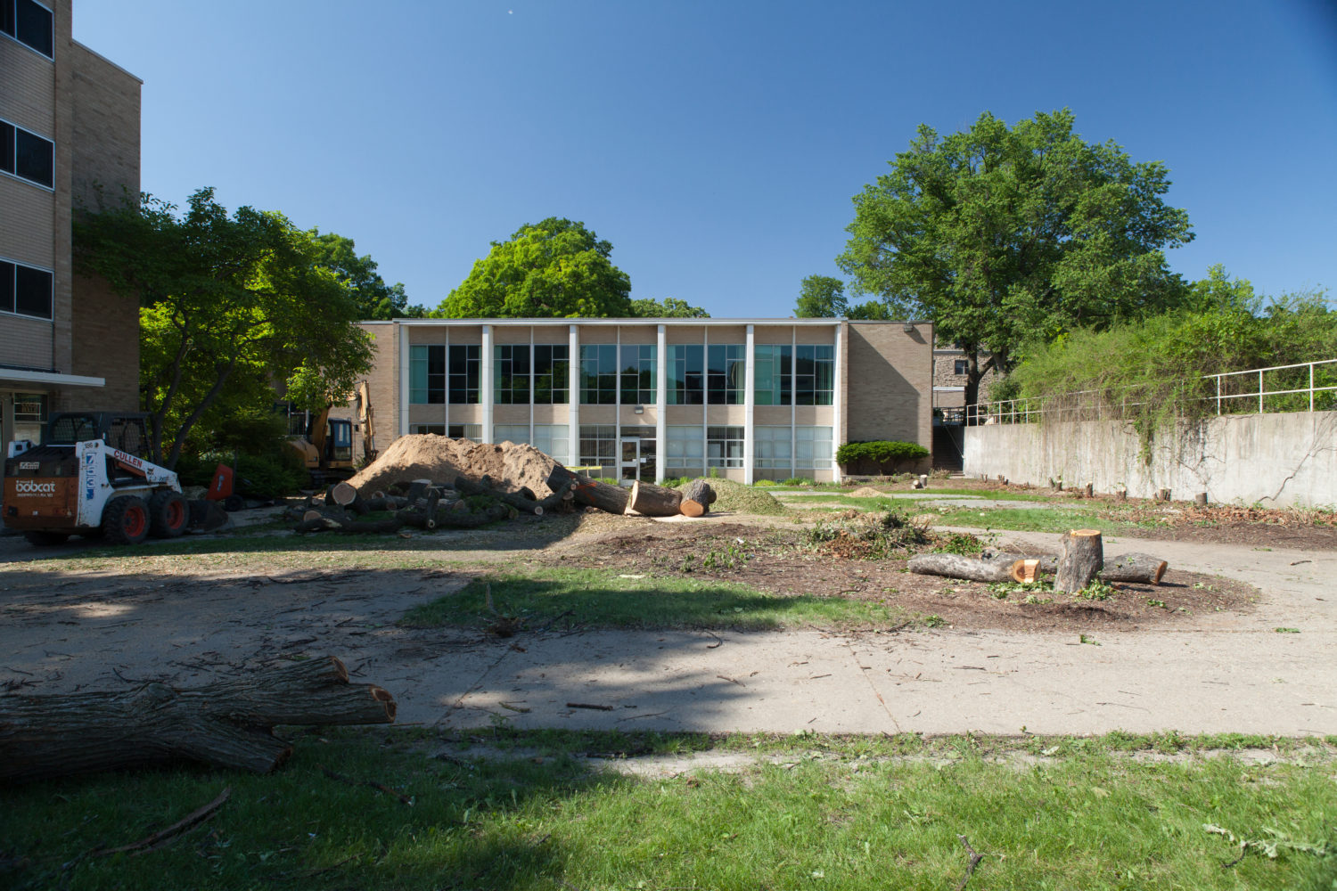 Leopold construction 2012