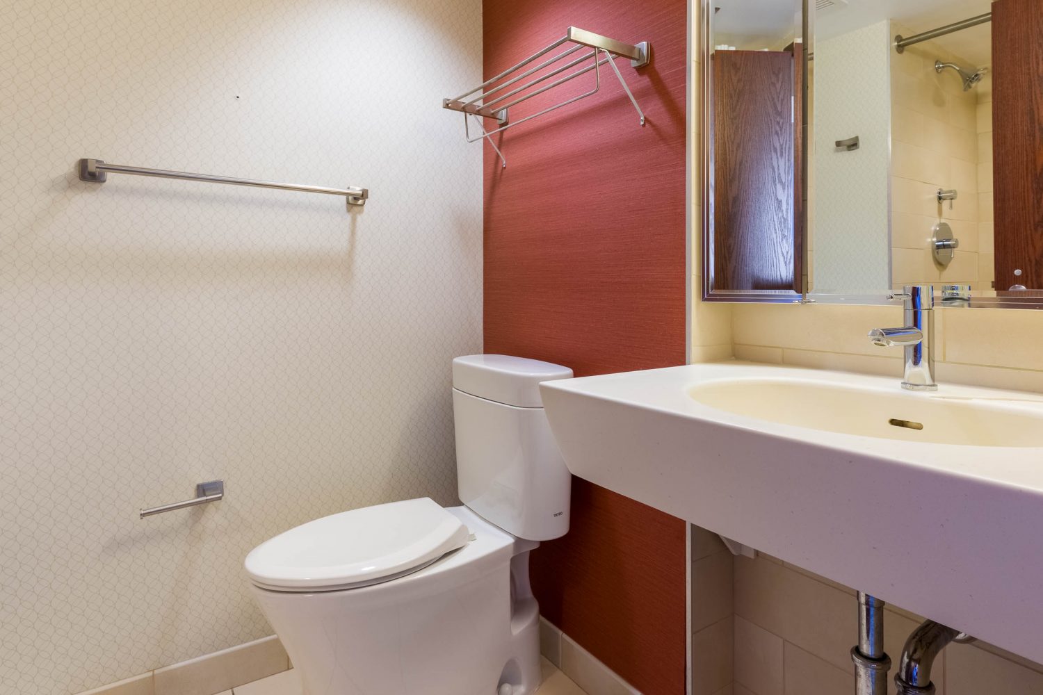 Lowell Double with Bath bathroom photo