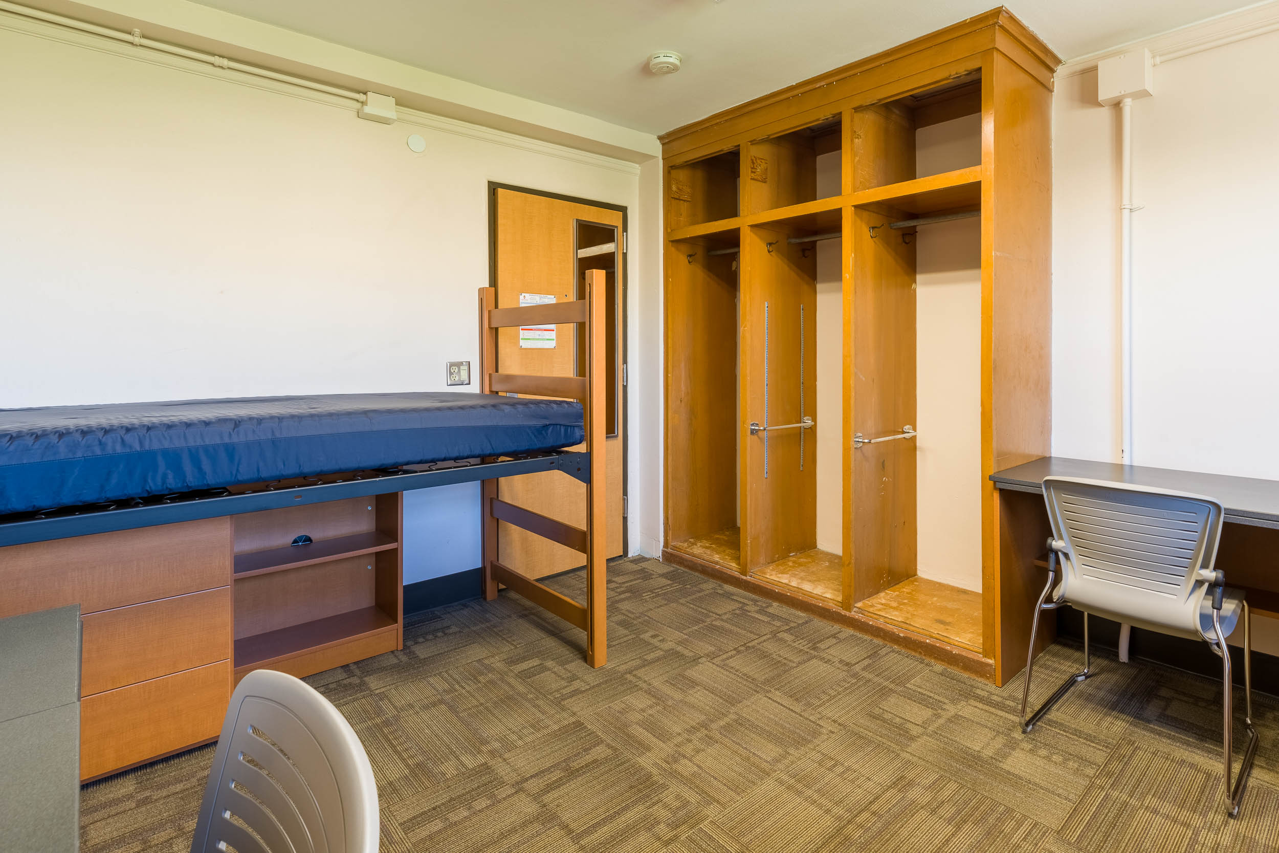 Humphrey double room