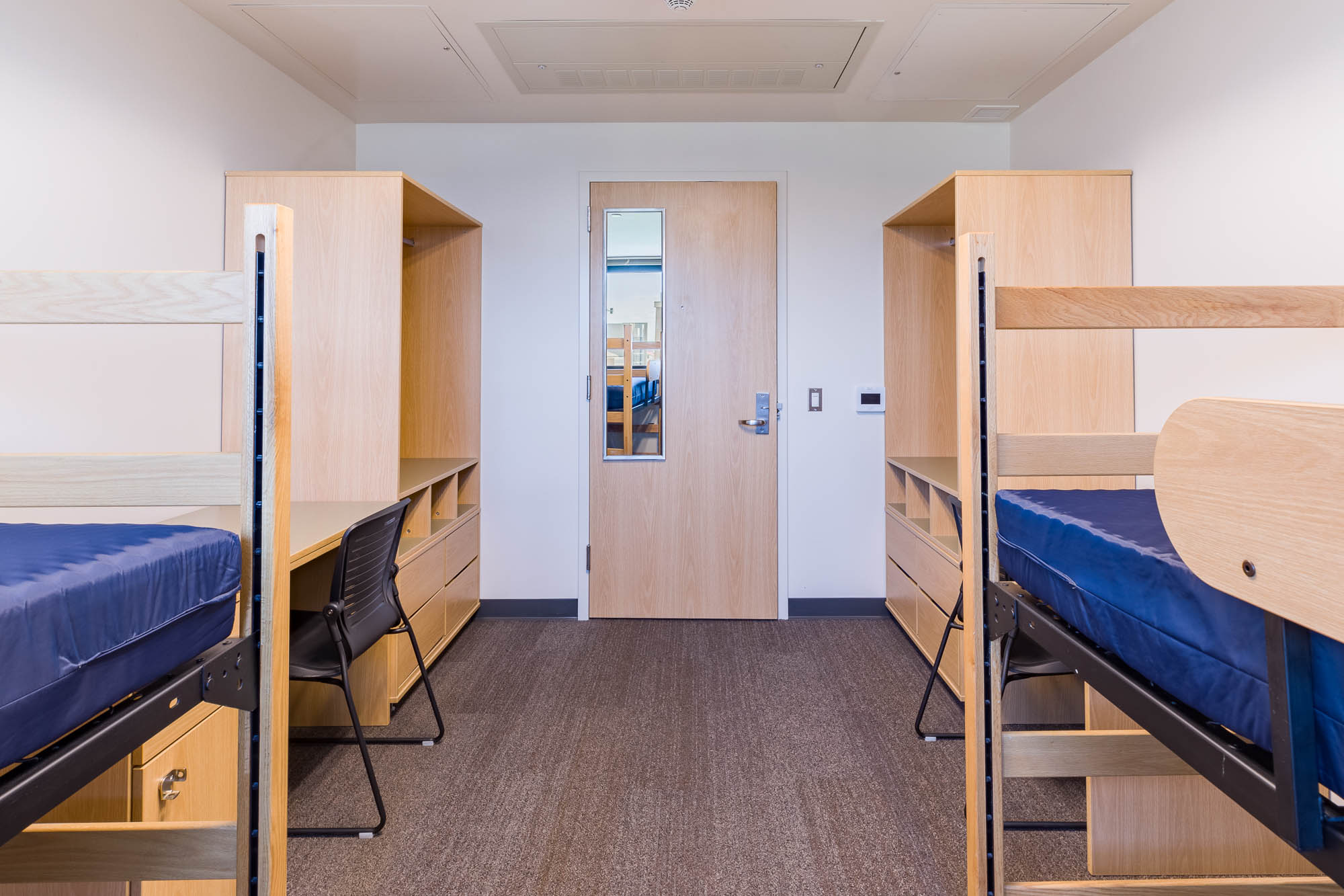 Sellery 11th floor 2-window double room photo