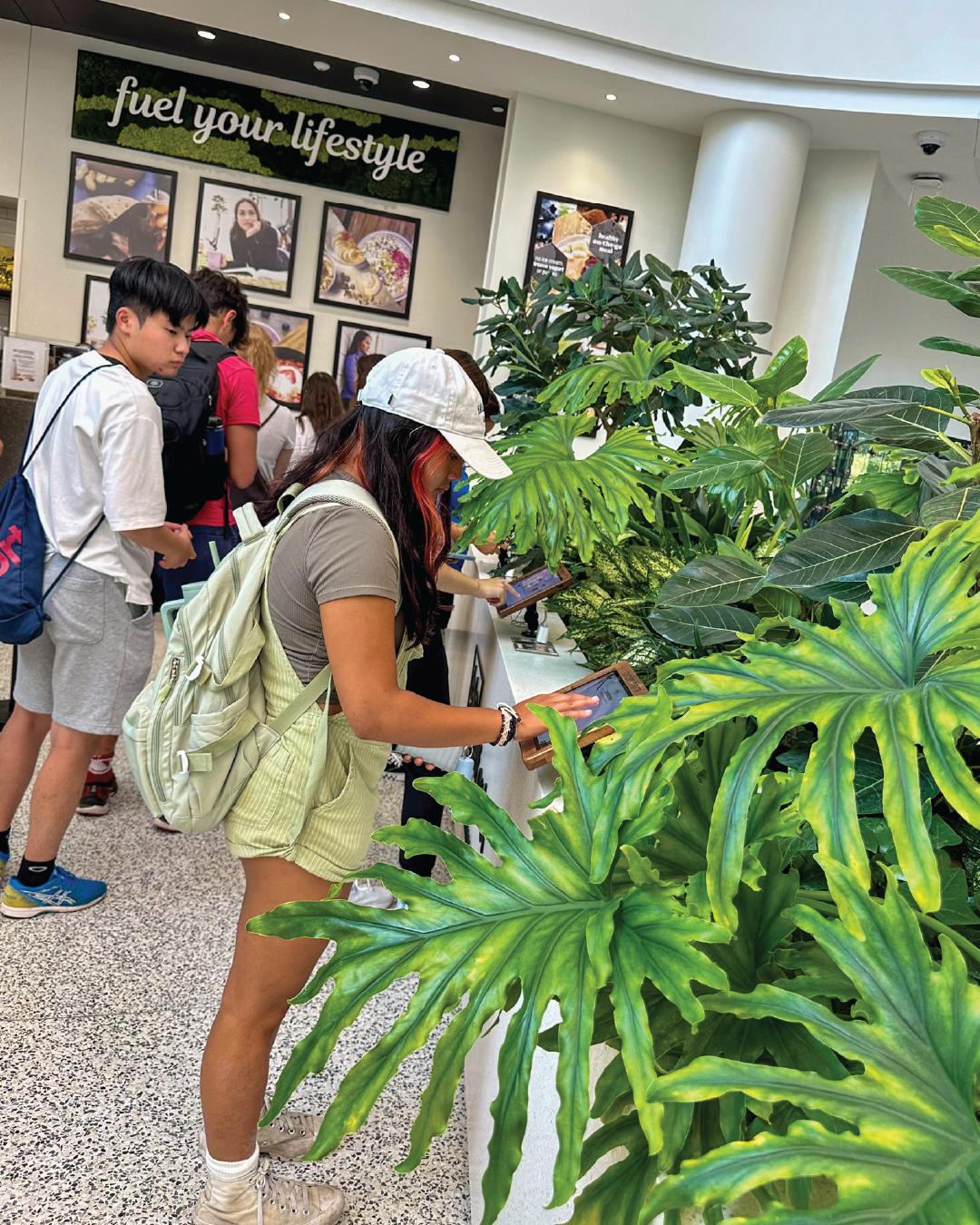 Free Shake Day - students ordering