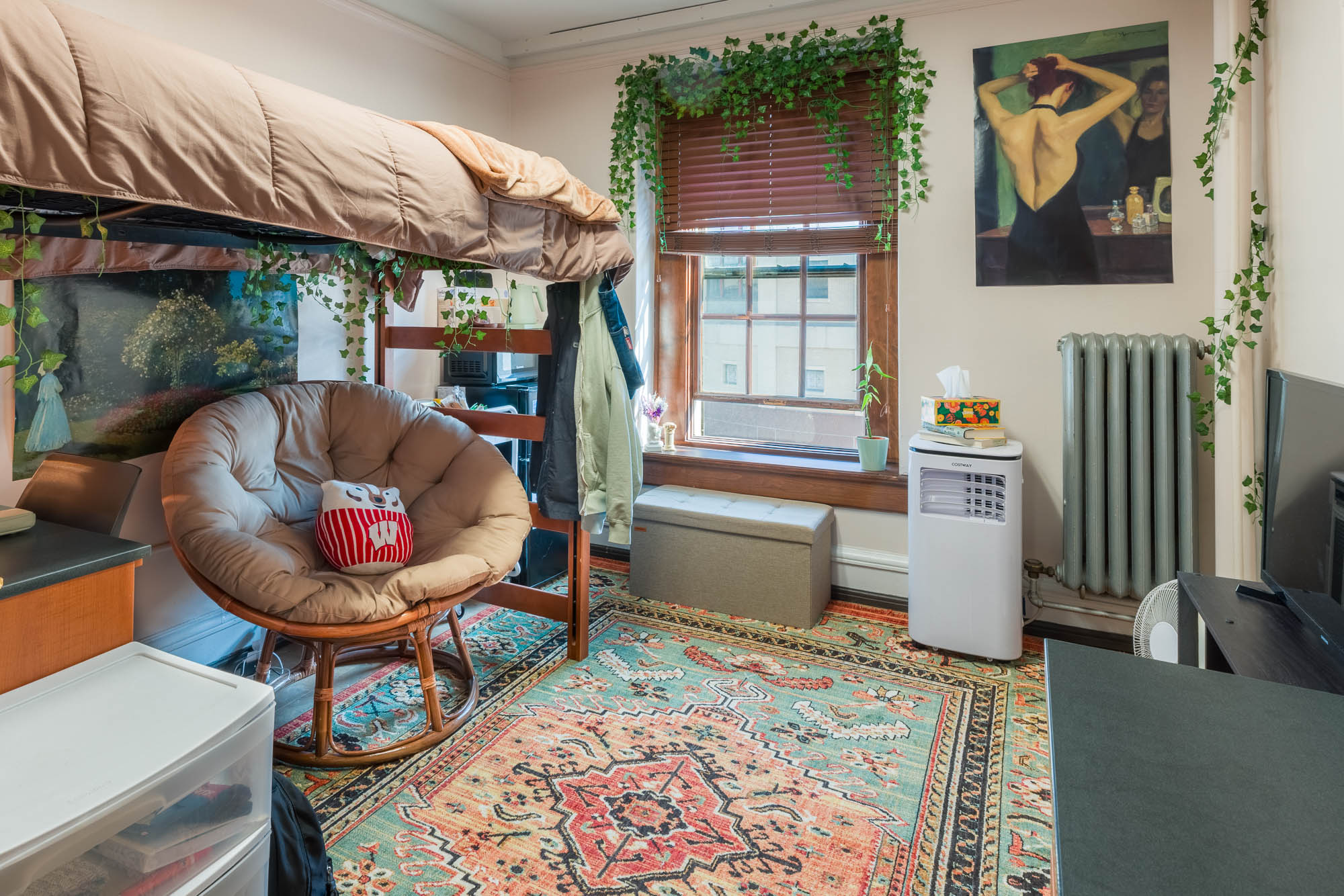 2025 Barnard Best Room Contest finalist room