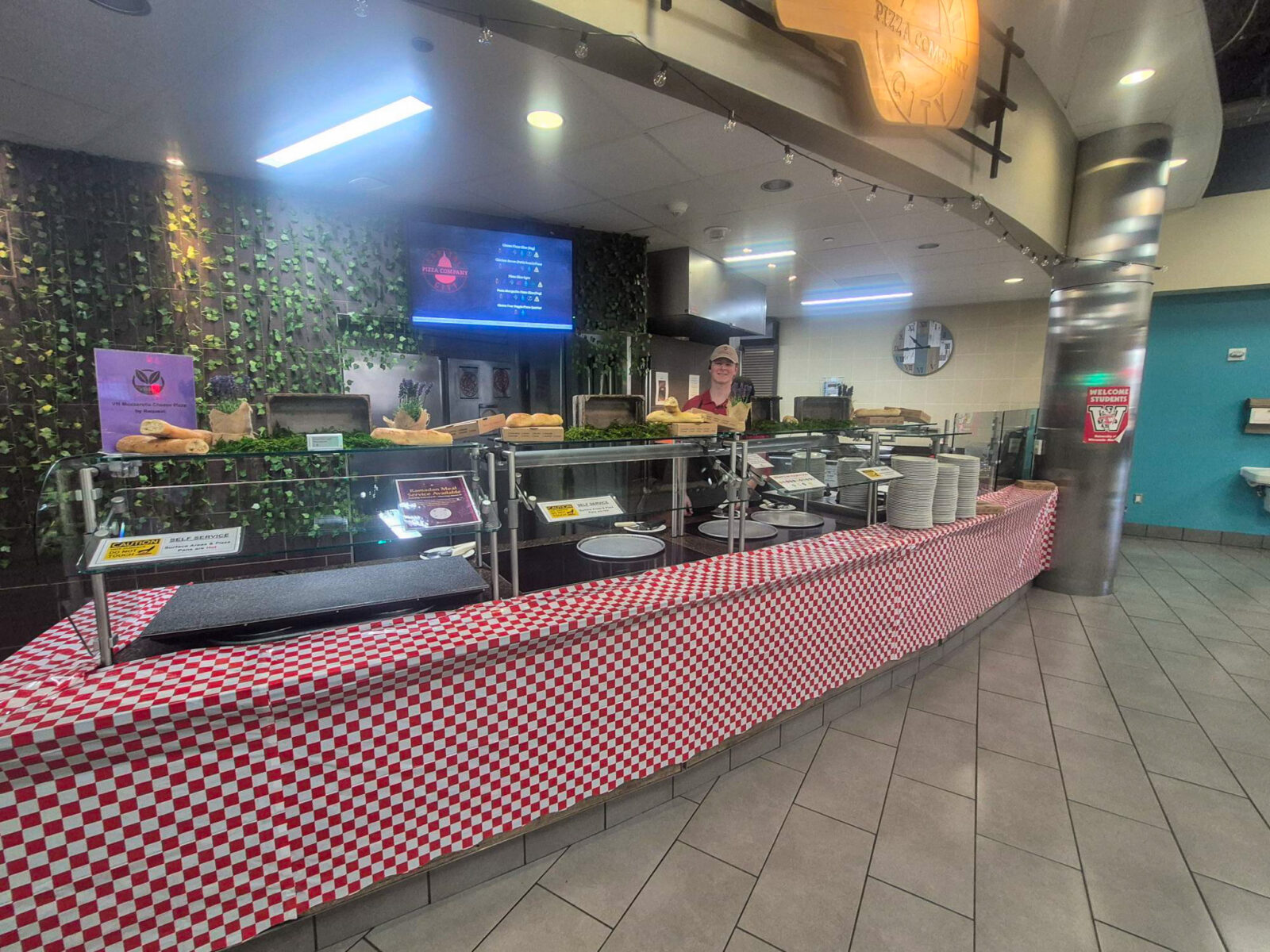 Italian Food Day station decor and food at Gordon Avenue Market