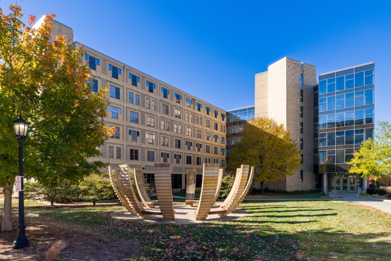 Ogg Exterior 2025